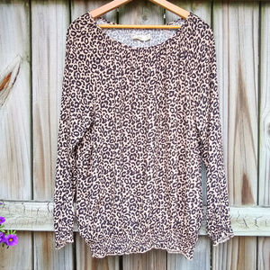 Faded Glory Scoop Neck Loose Fit Leopard Blouse